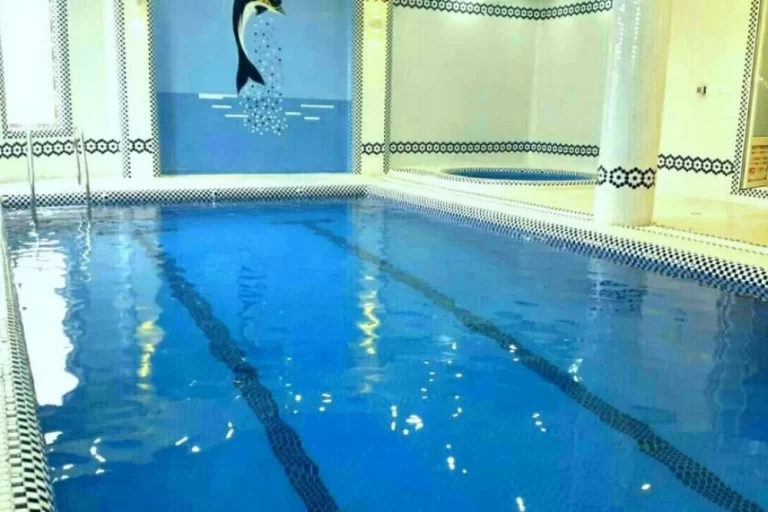 ویلا ۴ خواب استخردار اسدی متل قو