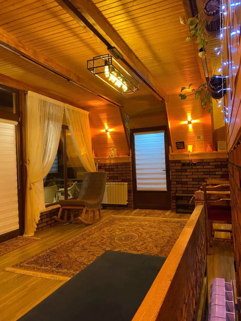 اجاره کلبه جنگلی سیتکا در رامسر